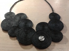 Naszyjnik nr 3 Długość   55 cm  Sznurek  35 zł.