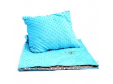 Kołderka z poduszką.